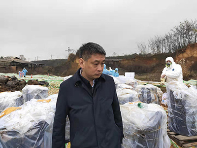 婁底市浩天環(huán)?？萍加邢薰?婁底危險廢物經(jīng)營,環(huán)保技術(shù)開發(fā)及咨詢推廣,環(huán)境設(shè)施建設(shè),危險廢物運營管理